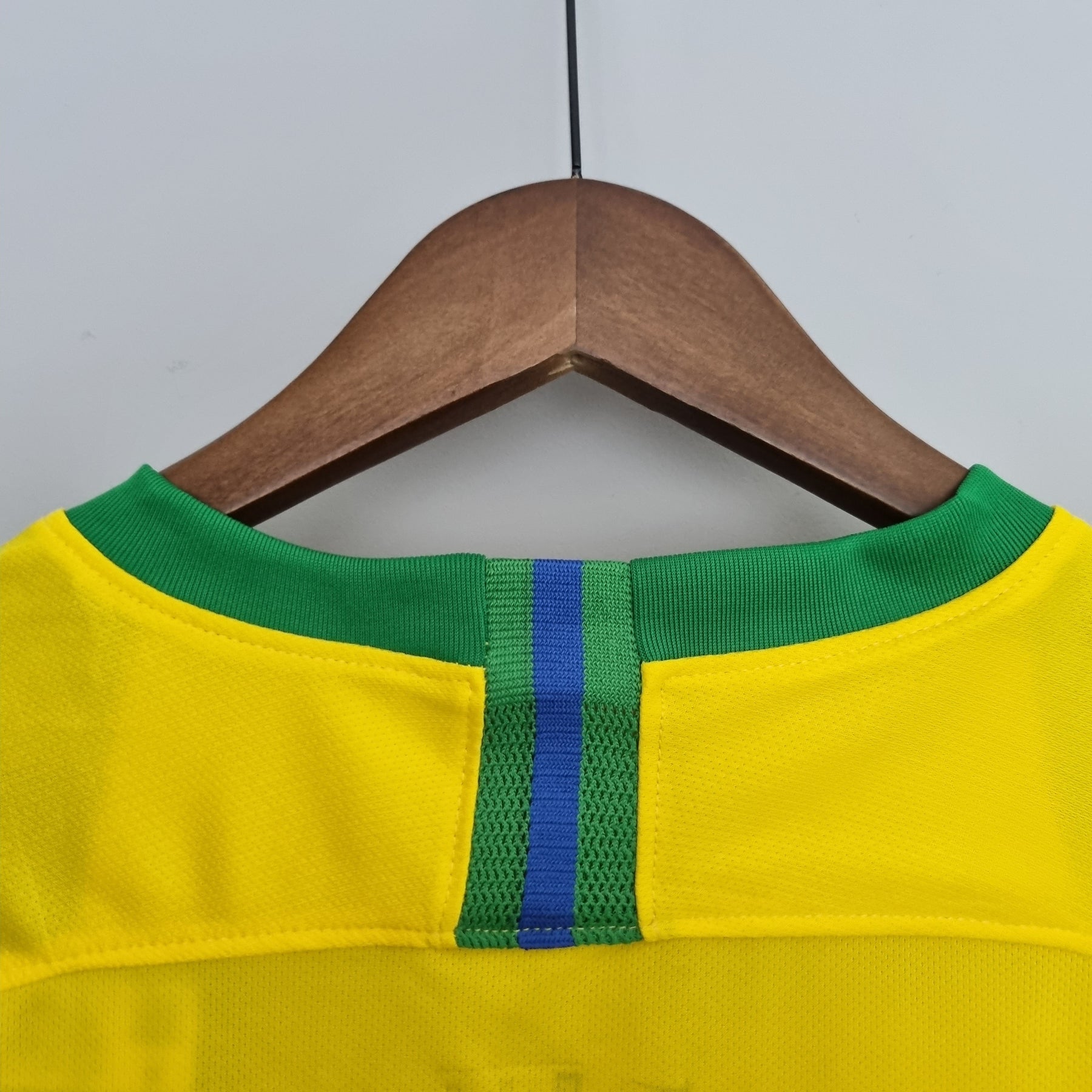 BRAZIL | 2018 MAN (RETRO)