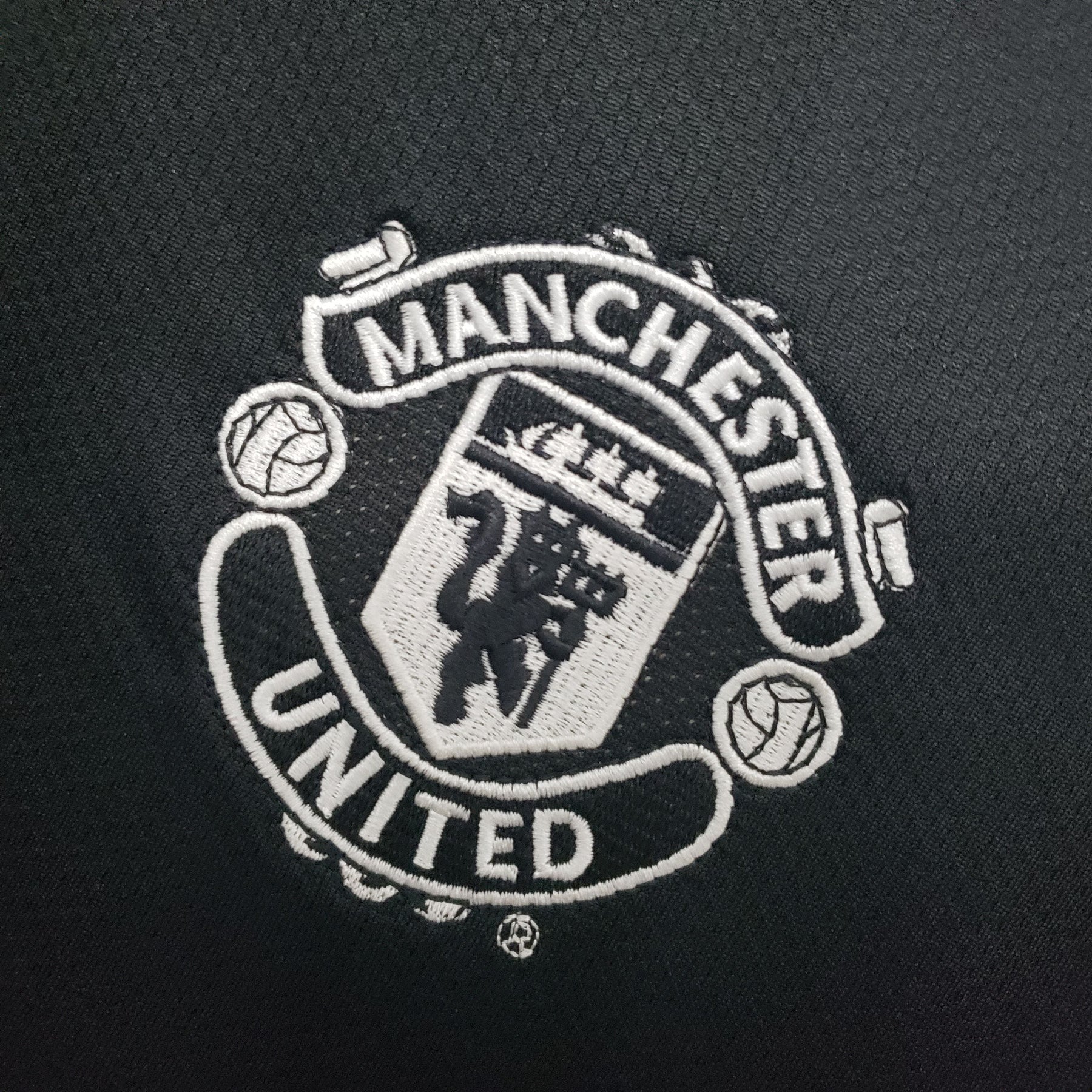 MANCHESTER UNITED I 00/02 MAN (RETRO)