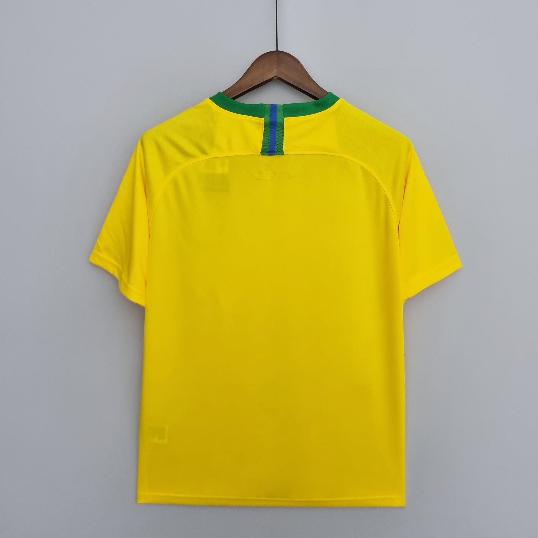 BRAZIL | 2018 MAN (RETRO)