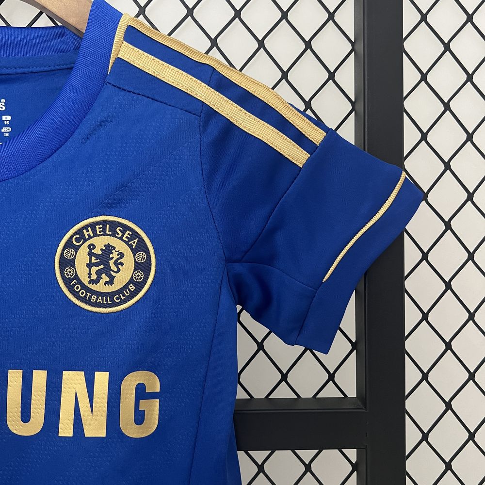 Kids Chelsea Home Kit 2012/13 - Retro