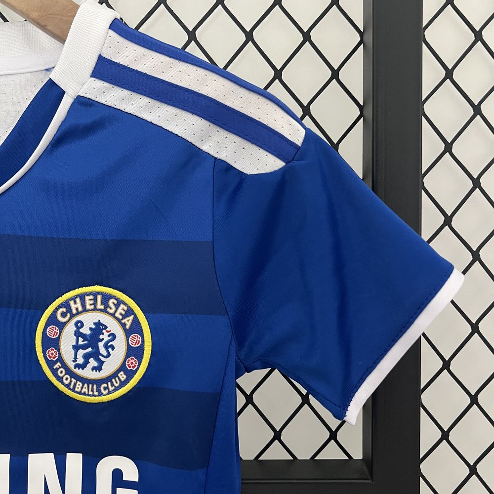 Kids Chelsea Champions League Kit 2012 - Retro