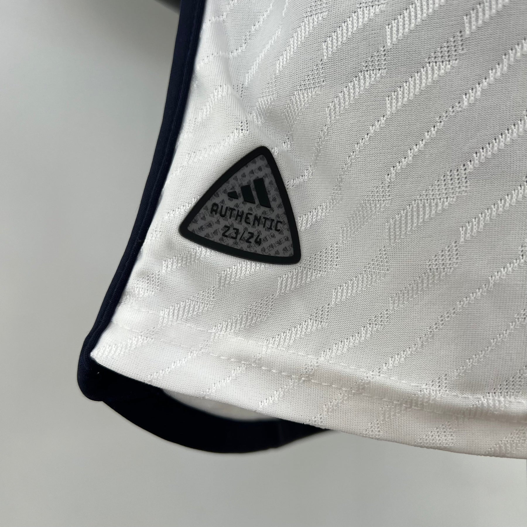 REAL MADRID I 23/24 MAN (PLAYER VERSION)