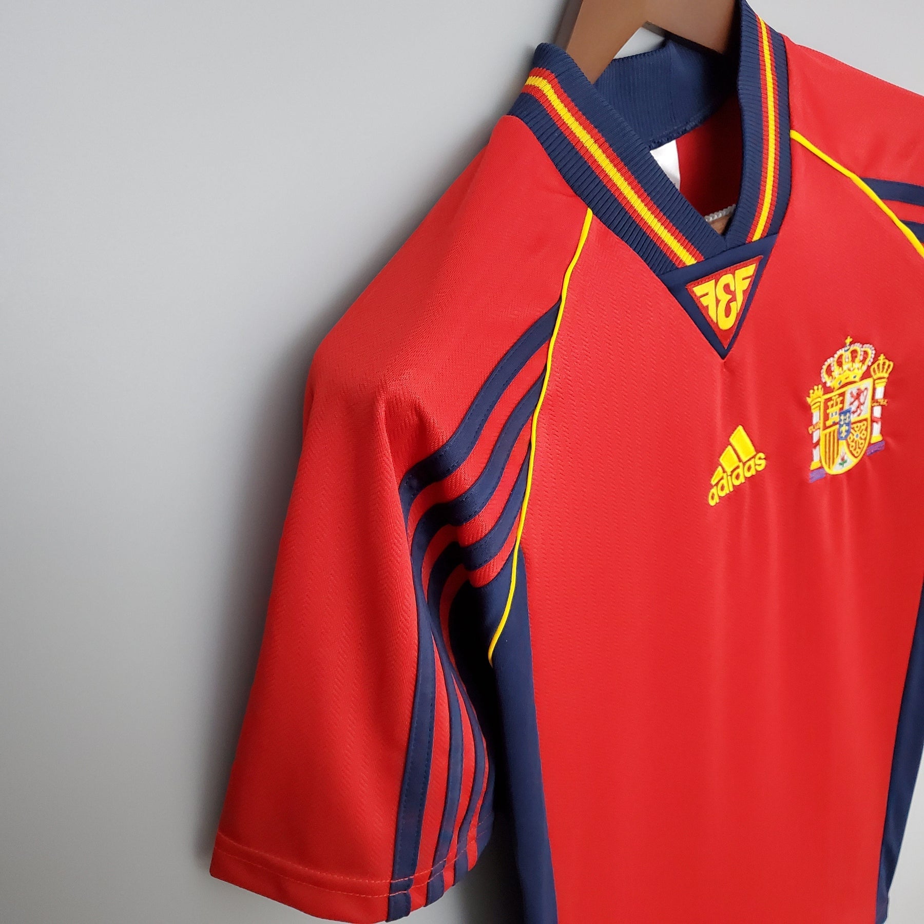 SPAIN | 1998 MAN (RETRO)