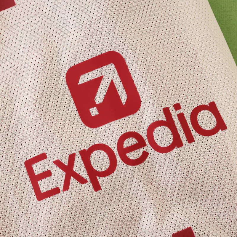 Liverpool Away Player Jersey 2025/26 - Long Sleeve