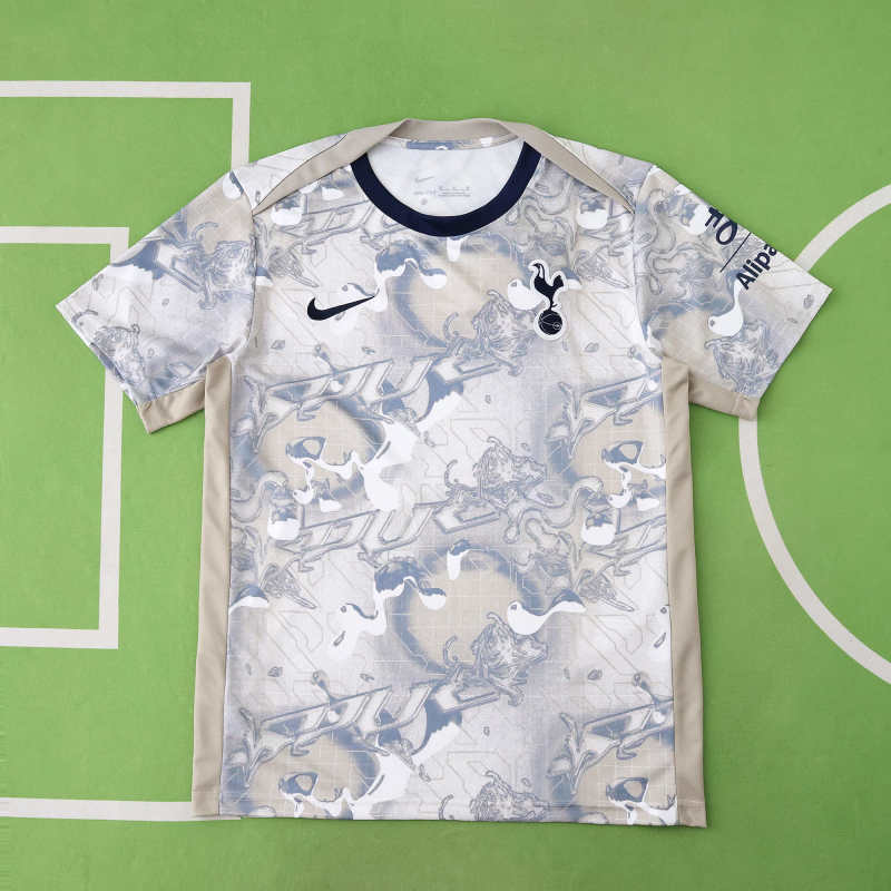 Tottenham Hotspur 2025/26 Training Jersey