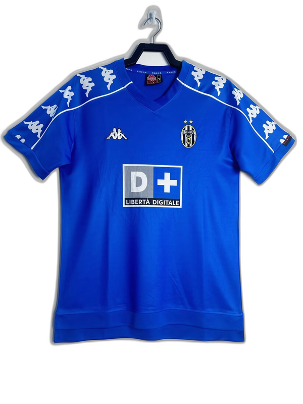 juventus-99-00-ii-away-jersey-retro-version-1