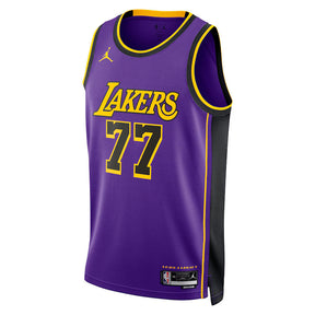 Regata NBA de Luka Dončić - Los Angeles Lakers - Edición Statement 2024 - Morada - Unisex